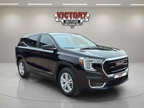 Black 2024 GMC Terrain SLE AWD 4dr SUV for sale in Chesterfield, MI