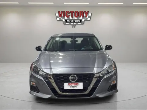 Photos of 2022 Nissan Altima 2.5 S 4dr Sedan for sale in Chesterfield, MI at Victory Motors Chesterfield