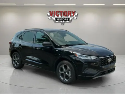 Black 2023 Ford Escape ST Line AWD 4dr SUV for sale in Chesterfield, MI