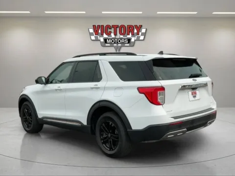 More photos of 2022 Ford Explorer XLT AWD 4dr SUV at Victory Motors Chesterfield, MI