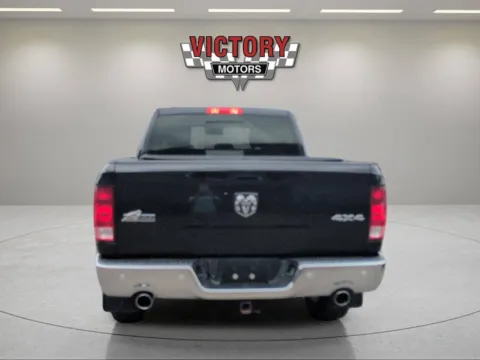More photos of 2018 RAM 1500 Big Horn 4x4 4dr Crew Cab 5.5 ft. SB Pickup at Victory Motors Chesterfield, MI