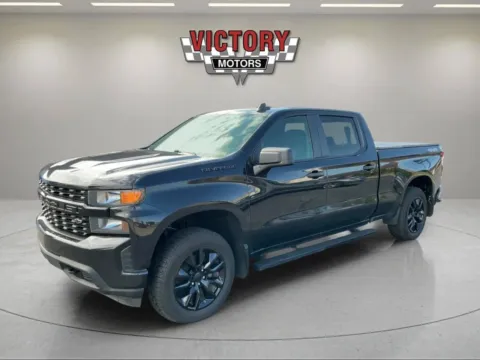 Photos of 2021 Chevrolet Silverado 1500 Custom 4x4 4dr Crew Cab 6.6 ft. SB for sale in Chesterfield, MI at Victory Motors Chesterfield