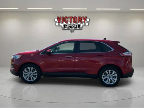 Another view of 2023 Ford Edge Titanium AWD 4dr Crossover for sale in Chesterfield, MI at Victory Motors Chesterfield