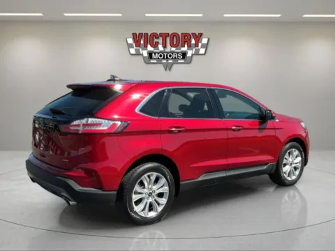 More photos of 2023 Ford Edge Titanium AWD 4dr Crossover at Victory Motors Chesterfield, MI