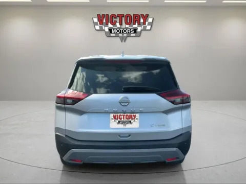 More photos of 2023 Nissan Rogue SV AWD 4dr Crossover at Victory Motors Chesterfield, MI