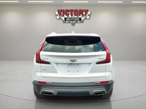 More photos of 2022 Cadillac XT4 Premium Luxury 4x4 4dr Crossover at Victory Motors Chesterfield, MI