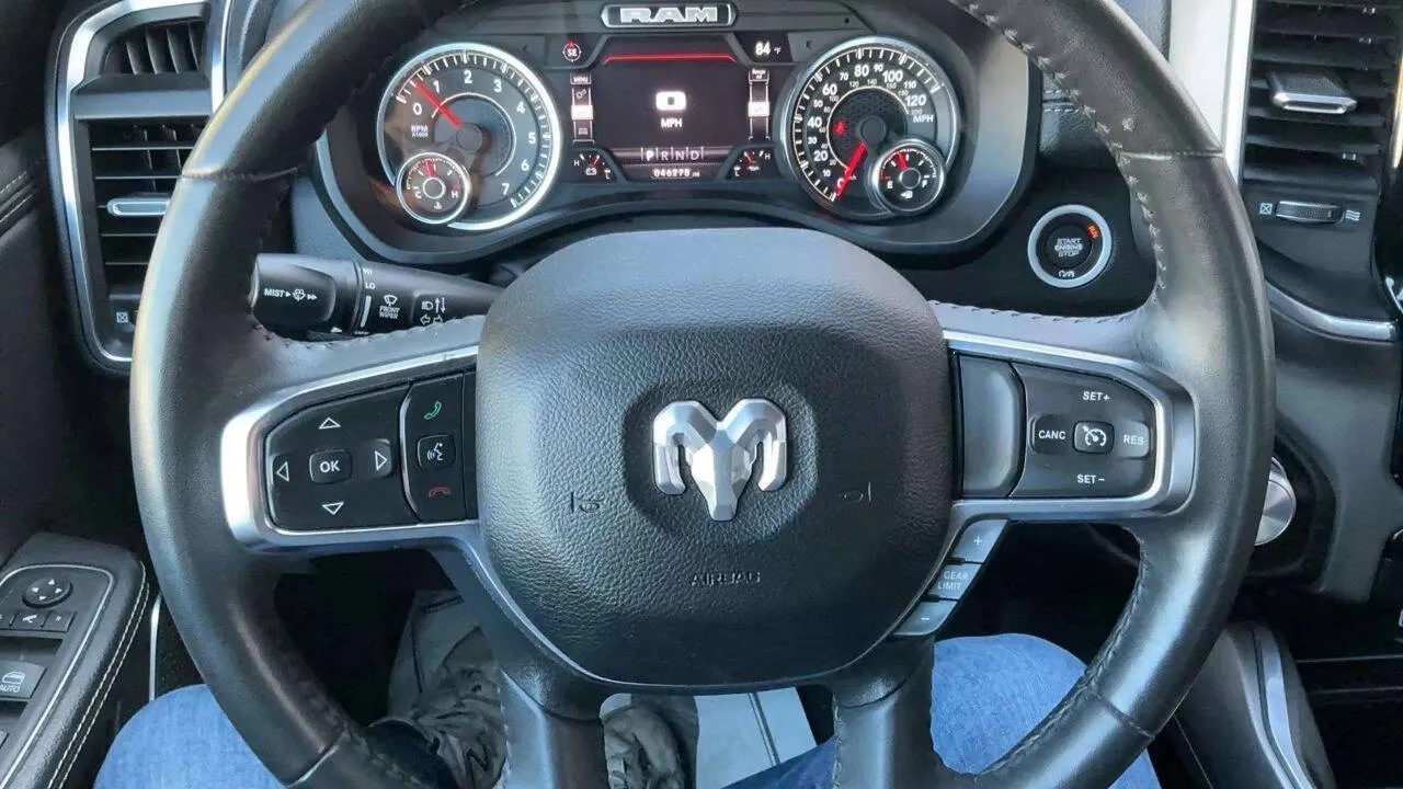 2024 RAM Ram 1500 Pickup Laramie - Photo 12