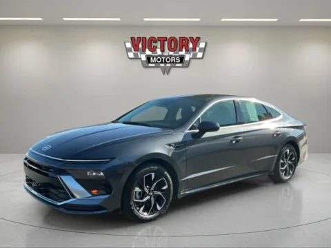 Photos of 2025 Hyundai Sonata SEL 4dr Sedan for sale in Chesterfield, MI at Victory Motors Chesterfield