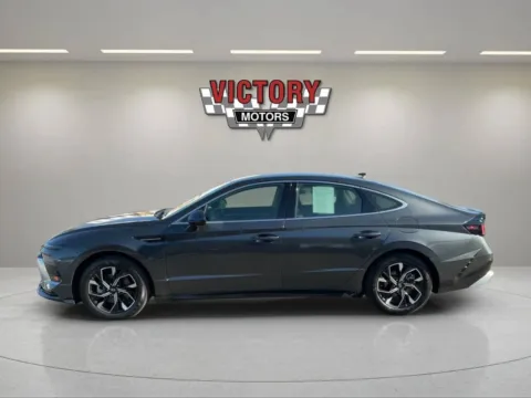 Another view of 2025 Hyundai Sonata SEL 4dr Sedan for sale in Chesterfield, MI at Victory Motors Chesterfield