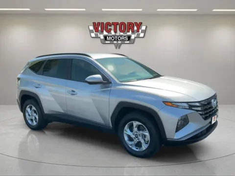 Silver 2024 Hyundai Tucson SEL AWD 4dr SUV for sale in Chesterfield, MI