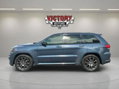 Photos of 2021 Jeep Grand Cherokee High Altitude 4x4 4dr SUV for sale in Chesterfield, MI at Victory Motors Chesterfield