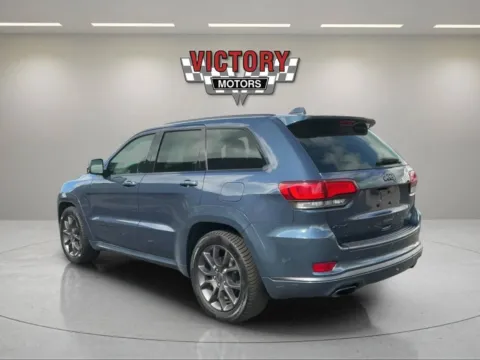 Another view of 2021 Jeep Grand Cherokee High Altitude 4x4 4dr SUV for sale in Chesterfield, MI at Victory Motors Chesterfield