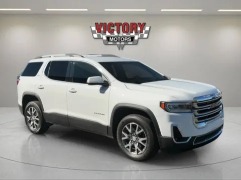 White 2023 GMC Acadia SLT 4dr SUV for sale in Chesterfield, MI
