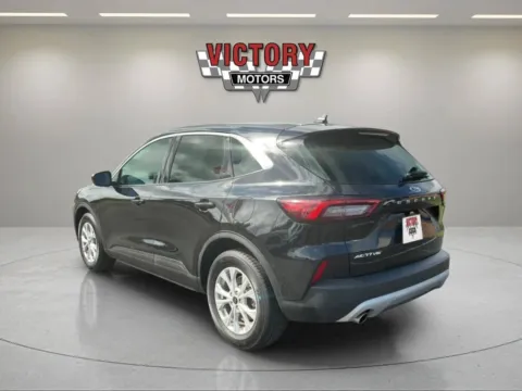 More photos of 2024 Ford Escape Active 4dr SUV at Victory Motors Chesterfield, MI