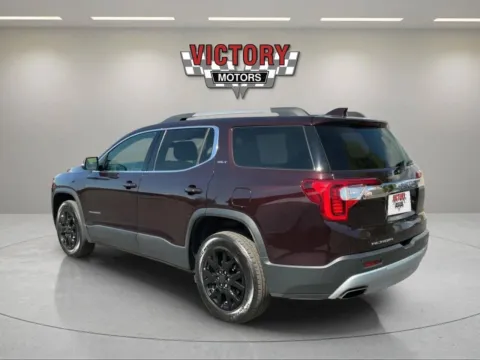 More photos of 2020 GMC Acadia SLT 4dr SUV at Victory Motors Chesterfield, MI