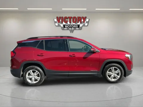 Photos of 2019 GMC Terrain SLE 4x4 4dr SUV for sale in Chesterfield, MI at Victory Motors Chesterfield