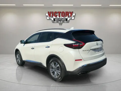 More photos of 2023 Nissan Murano SV AWD 4dr SUV at Victory Motors Chesterfield, MI