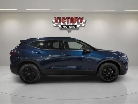 Photos of 2023 Hyundai Tucson Limited 4dr SUV for sale in Chesterfield, MI at Victory Motors Chesterfield