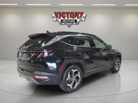 Another view of 2023 Hyundai Tucson Limited 4dr SUV for sale in Chesterfield, MI at Victory Motors Chesterfield