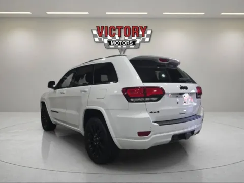 Another view of 2021 Jeep Grand Cherokee Laredo E 4x4 4dr SUV for sale in Chesterfield, MI at Victory Motors Chesterfield