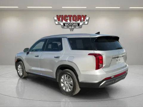 Another view of 2025 Hyundai Palisade SEL AWD 4dr SUV for sale in Chesterfield, MI at Victory Motors Chesterfield