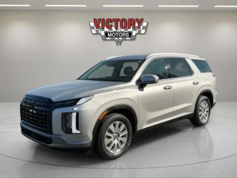 Silver 2025 Hyundai Palisade SEL AWD 4dr SUV for sale in Chesterfield, MI