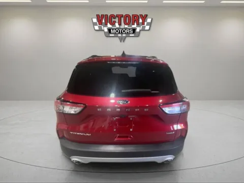 More photos of 2020 Ford Escape Hybrid Titanium AWD 4dr SUV at Victory Motors Chesterfield, MI