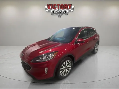 Red 2020 Ford Escape Hybrid Titanium AWD 4dr SUV for sale in Chesterfield, MI