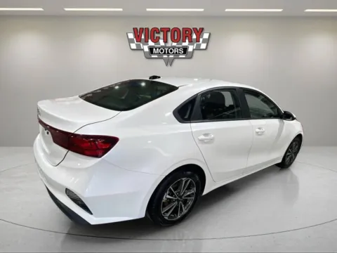 More photos of 2023 Kia Forte LXS 4dr Sedan at Victory Motors Chesterfield, MI