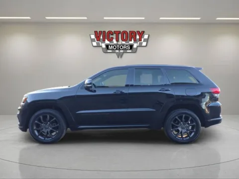 Photos of 2021 Jeep Grand Cherokee High Altitude 4x4 4dr SUV for sale in Chesterfield, MI at Victory Motors Chesterfield