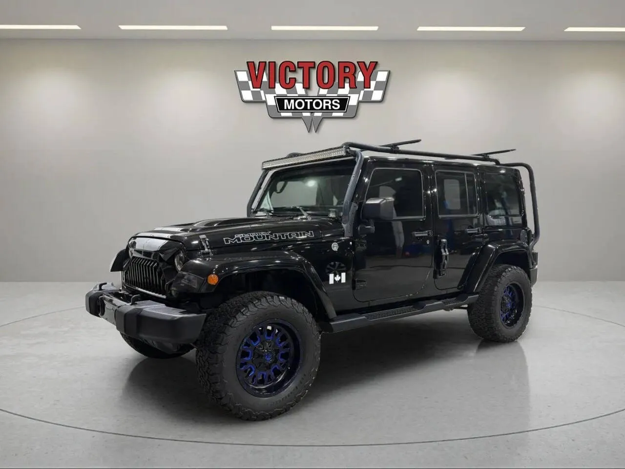 Black 2017 Jeep Wrangler Unlimited Sahara 4x4 4dr SUV for sale in Chesterfield, MI