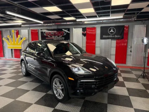 Black 2020 Porsche Cayenne Base AWD 4dr SUV for sale in Royal Oak, MI