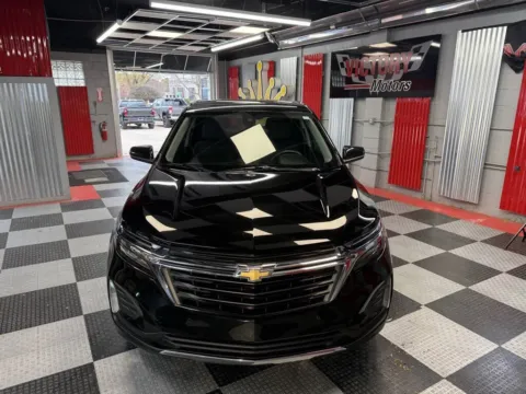 Photos of 2022 Chevrolet Equinox LT 4dr SUV w/1LT for sale in Royal Oak, MI at Victory Motors Royal Oak