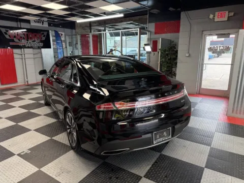 More photos of 2019 Lincoln MKZ Hybrid Reserve II 4dr Sedan at Victory Motors Royal Oak, MI