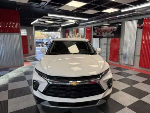 Photos of 2024 Chevrolet Blazer LT 4dr SUV w/2LT for sale in Royal Oak, MI at Victory Motors Royal Oak