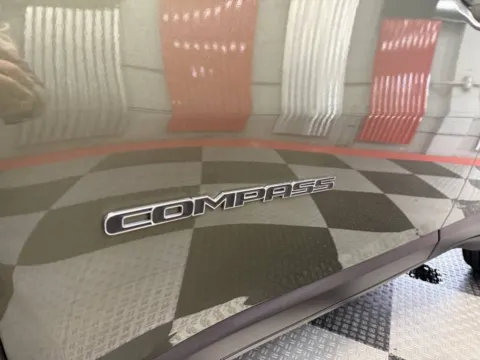 More photos of 2018 Jeep Compass Limited 4x4 4dr SUV at Victory Motors Royal Oak, MI