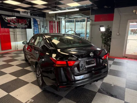 More photos of 2025 Nissan Altima 2.5 SV AWD 4dr Sedan at Victory Motors Royal Oak, MI