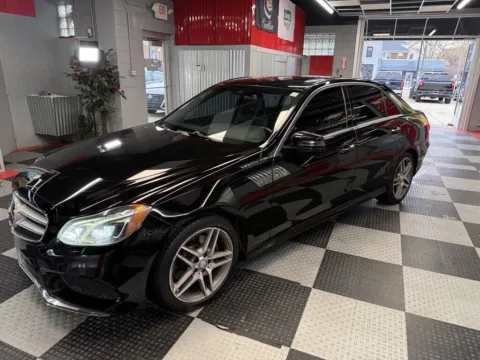 More photos of 2016 Mercedes-Benz E-Class E 400 4MATIC AWD 4dr Sedan at Victory Motors Royal Oak, MI