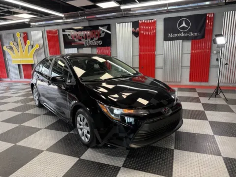 Black 2024 Toyota Corolla LE 4dr Sedan for sale in Royal Oak, MI