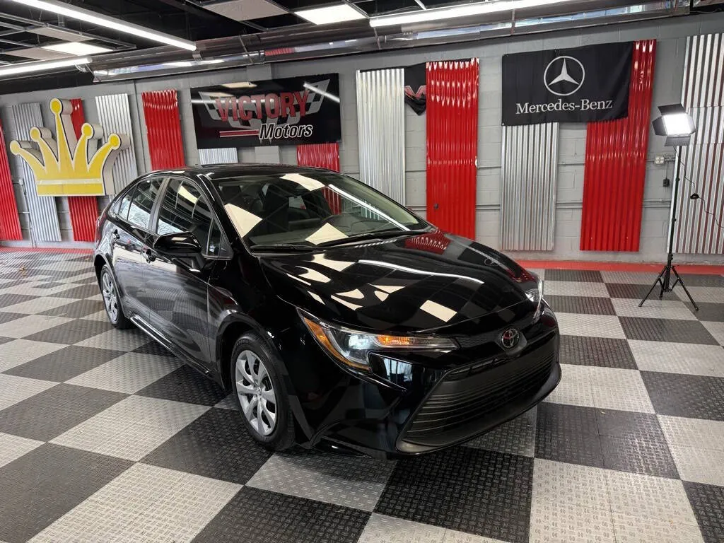 2024 Toyota Corolla LE 4dr Sedan for sale in Royal Oak, MI