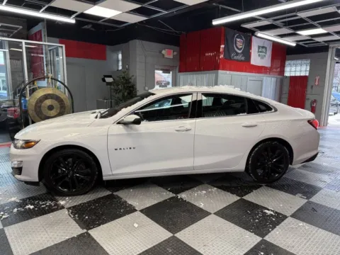 More photos of 2023 Chevrolet Malibu LT 4dr Sedan w/1LT at Victory Motors Royal Oak, MI