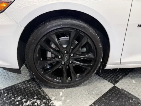 Another view of 2023 Chevrolet Malibu LT 4dr Sedan w/1LT for sale in Royal Oak, MI at Victory Motors Royal Oak