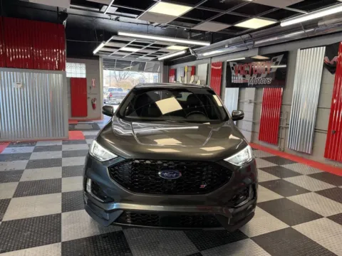 Photos of 2019 Ford Edge ST AWD 4dr Crossover for sale in Royal Oak, MI at Victory Motors Royal Oak