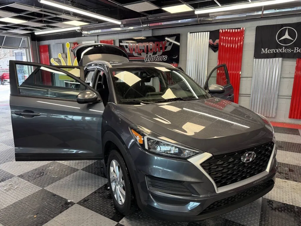 2019 Hyundai Tucson Value's photo