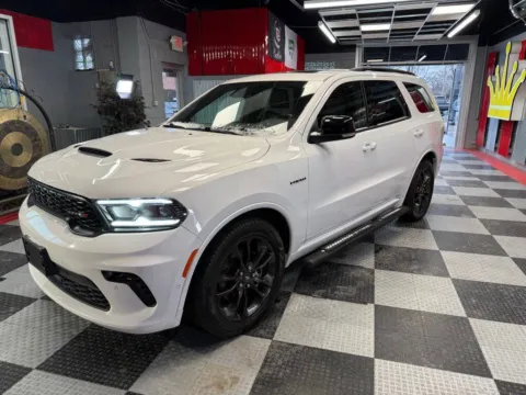 Another view of 2024 Dodge Durango R/T AWD 4dr SUV for sale in Royal Oak, MI at Victory Motors Royal Oak