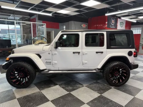 More photos of 2021 Jeep Wrangler Unlimited Unlimited Sahara at Victory Motors Royal Oak, MI