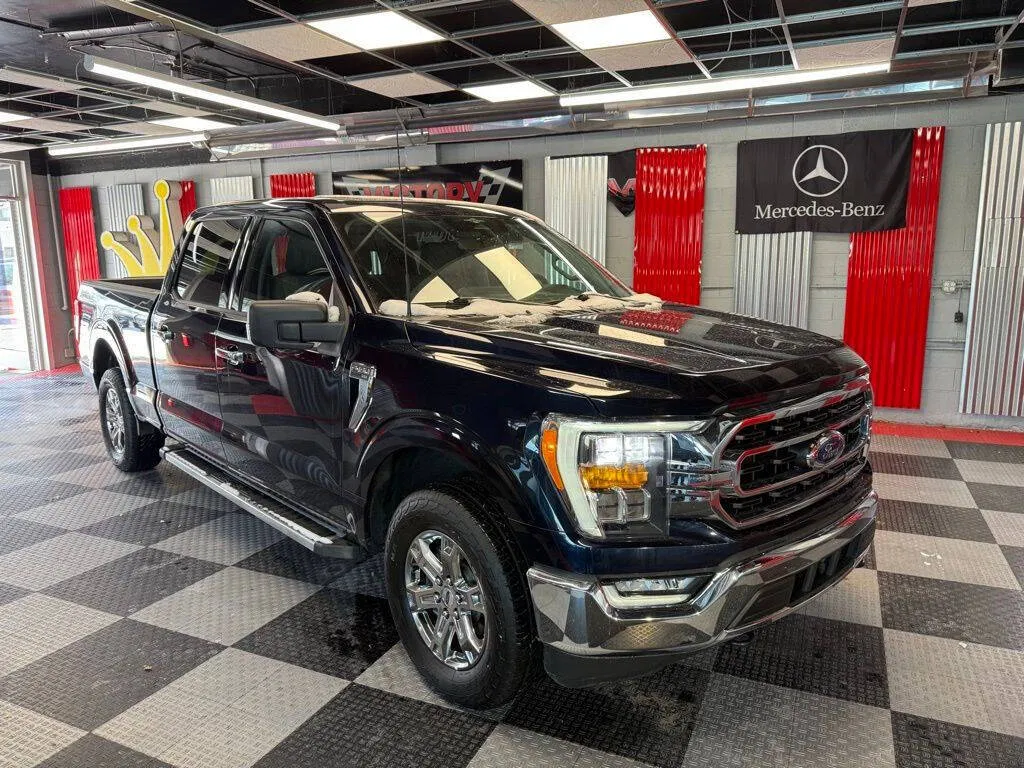Blue 2023 Ford F-150 XLT for sale in Royal Oak, MI