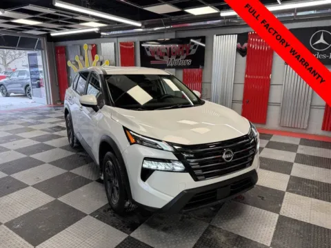 White 2025 Nissan Rogue SV AWD 4dr Crossover for sale in Royal Oak, MI