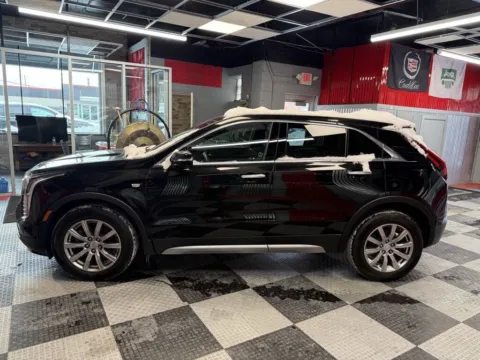 More photos of 2023 Cadillac XT4 Premium Luxury 4x4 4dr Crossover at Victory Motors Royal Oak, MI