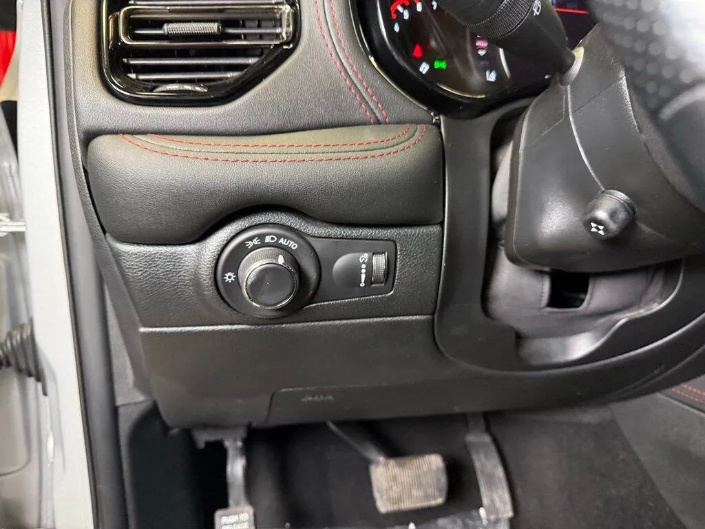 2024 Dodge Durango R/T Plus - Photo 19